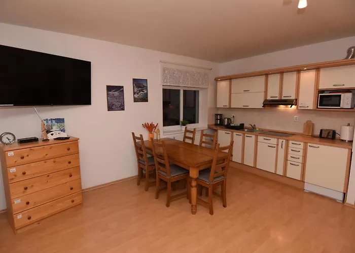 Labska Apartment *